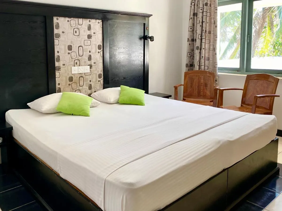 Pensjonat Mary Land Beach Hotel Negombo